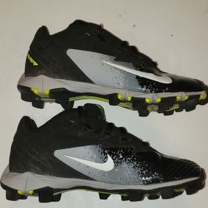 Nike boys cleats